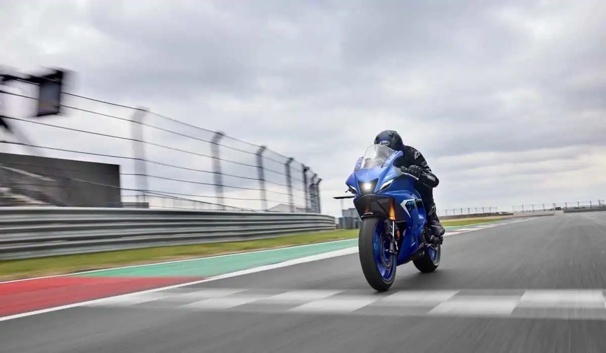 YZF-R7 2026