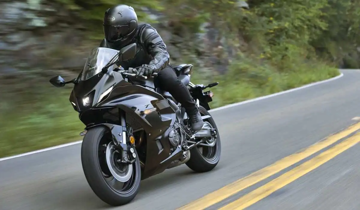 YZF-R7 2026